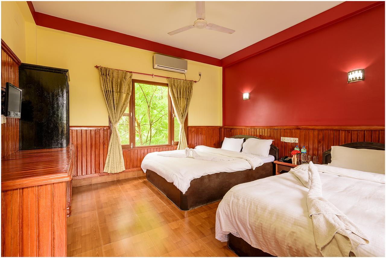 Hotel Nature Heritage Читван Экстерьер фото