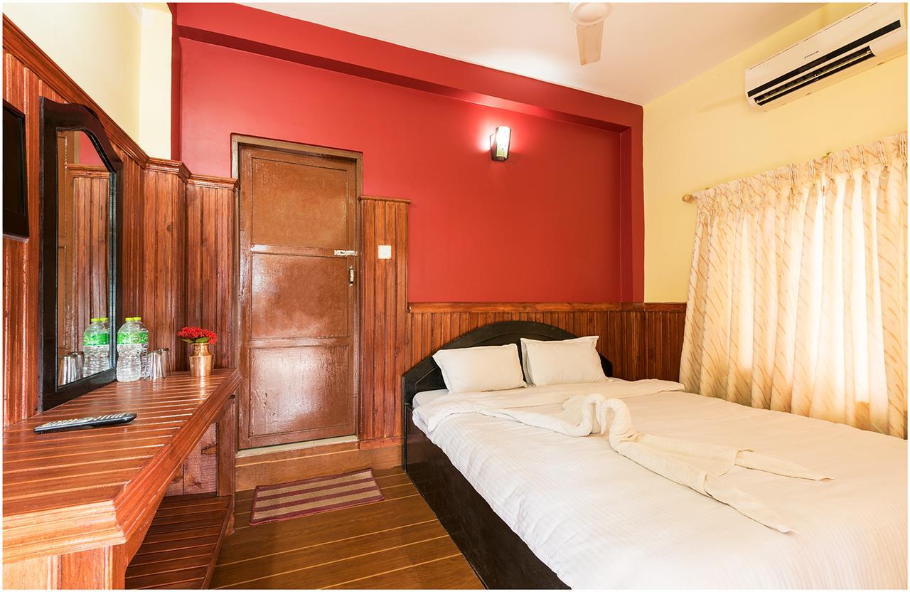 Hotel Nature Heritage Читван Экстерьер фото